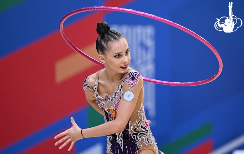 Mariia Borisova during the hoop exercise