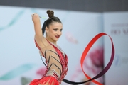 Milena Schenyatskaya during exercise with ribbon