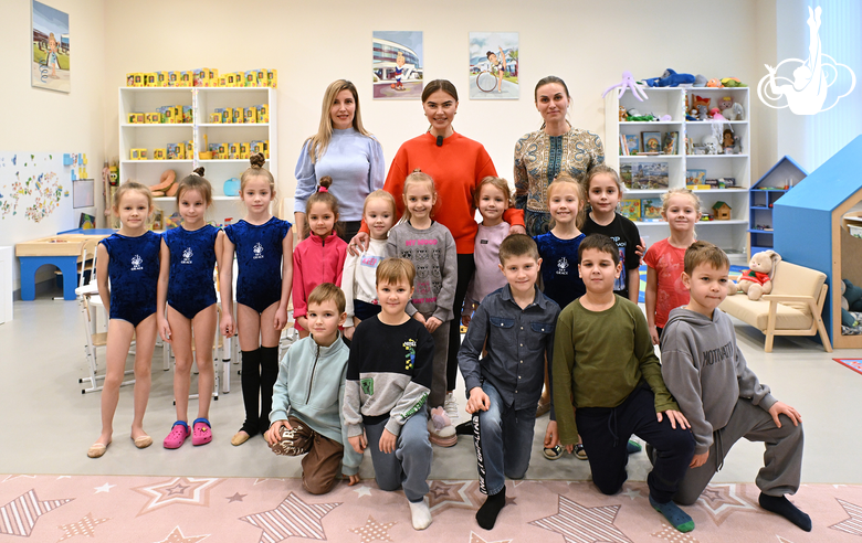February 4, 2026. Olympic champion Alina Kabaeva with children from the free early development groups and their teachers