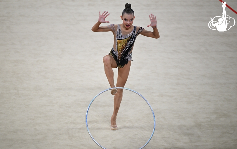 Sofia Ilteryakova during the hoop exercise