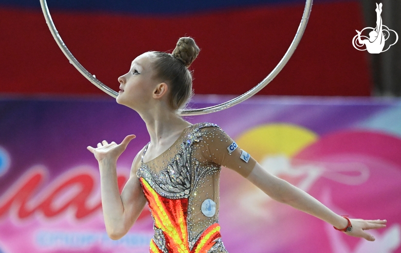 Lada Yakovleva during an exercise with a hoop