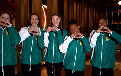 Международный дебют