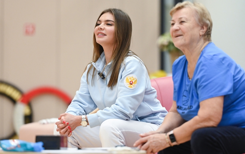 October 2023. Sochi. Olympic champion Alina Kabaeva and Russia’s Honored Coach Vera Shtelbaums at the international Games of Countries tournament