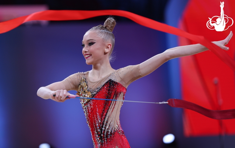 Elizaveta Geraskina during the ribbon exercise