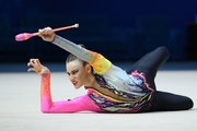 Darja Varfolomeev during an exercise with clubs