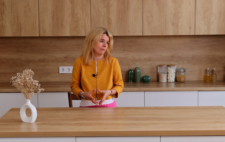 Myth or truth: nutrition. Snacking throughout the day