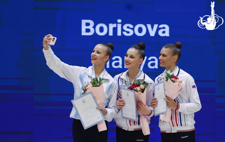 Daria Verenich, Mariia Borisova and Vladislava Nikolaenko after the awards ceremony