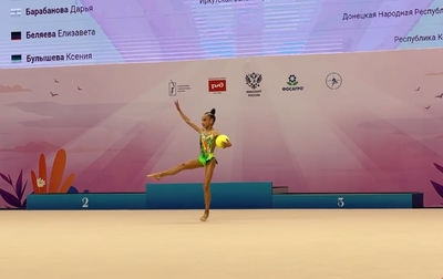 A new leotard and a bedazzling fouetté!