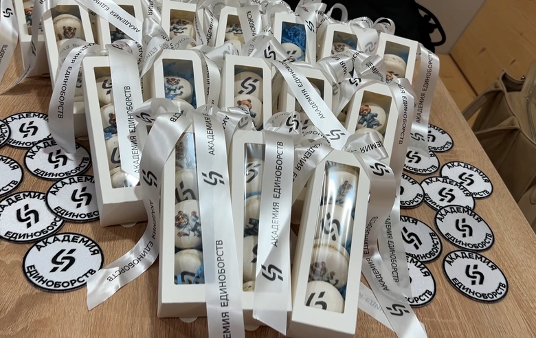 How did the open training session for young athletes go under the guidance of Evgeni Ivanov?