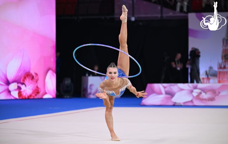 Vladislava Nikolaenko during a hoop exercise
